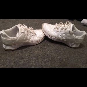 Adidas equipment running support